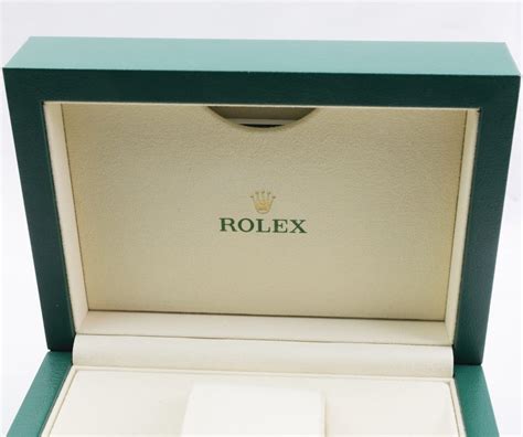 scatola rolex 31.00 04|Rolex Standard green box + red box .